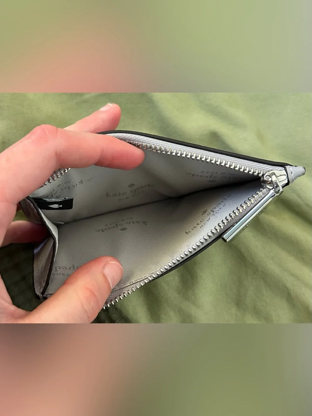 kate spade light grey Pebbled Leather Card Wallet with Silver Spade